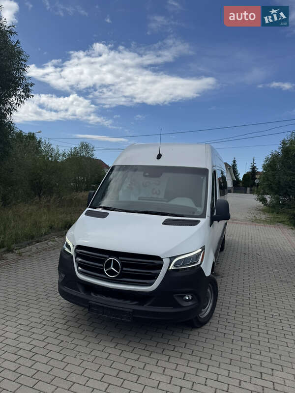 Вантажний фургон Mercedes-Benz Sprinter 2019 в Калуші