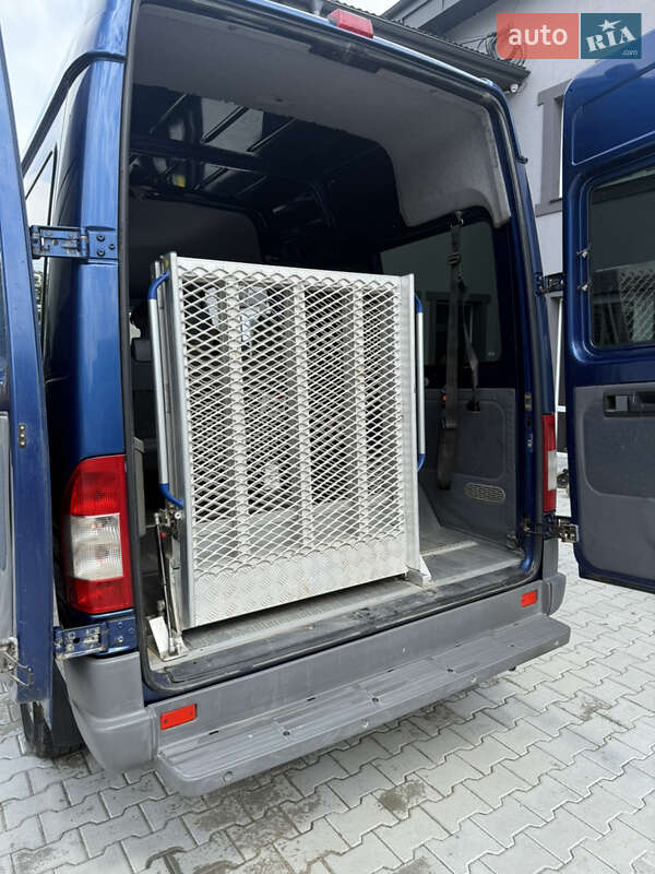 Микроавтобус Mercedes-Benz Sprinter 2005 в Хотине
