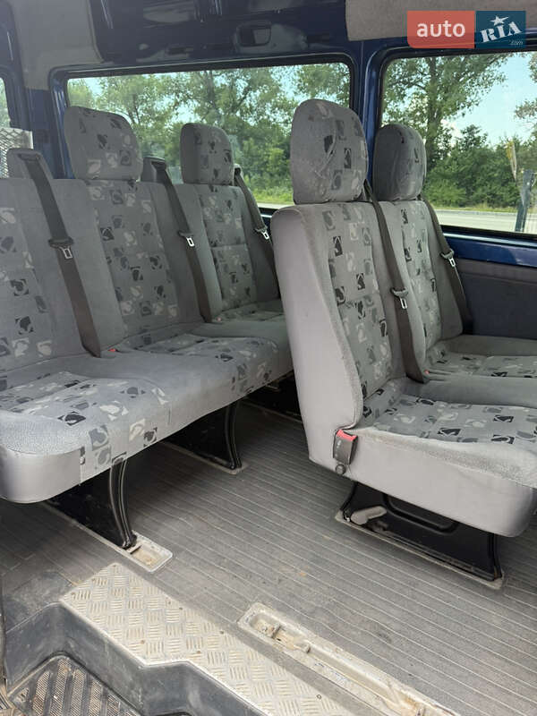 Микроавтобус Mercedes-Benz Sprinter 2005 в Хотине