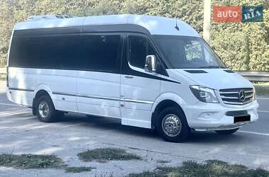 Туристичний / Міжміський автобус Mercedes-Benz Sprinter 2016 в Вінниці
