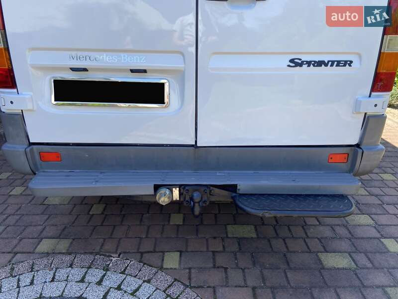 Микроавтобус Mercedes-Benz Sprinter 2005 в Калуше