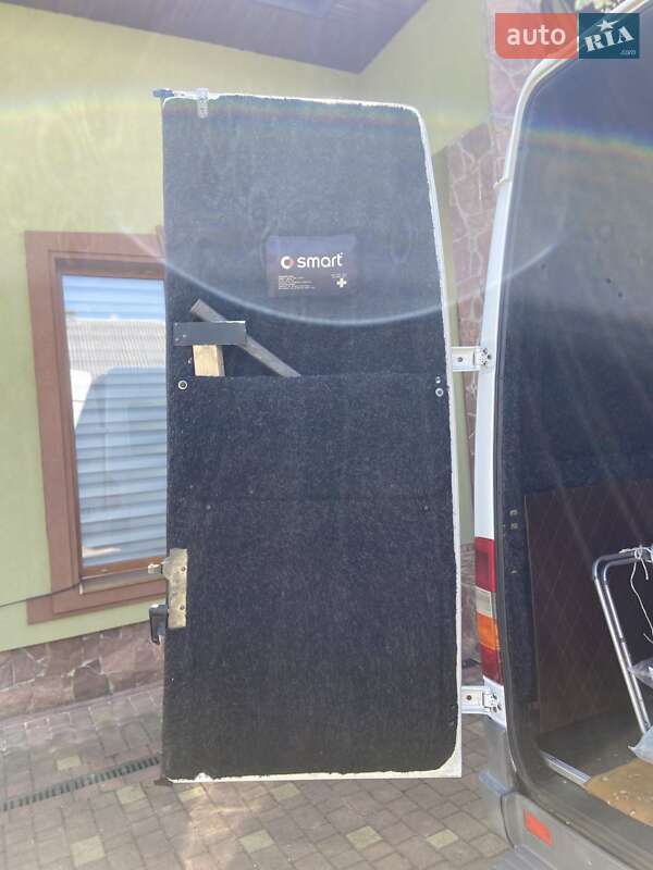 Микроавтобус Mercedes-Benz Sprinter 2005 в Калуше