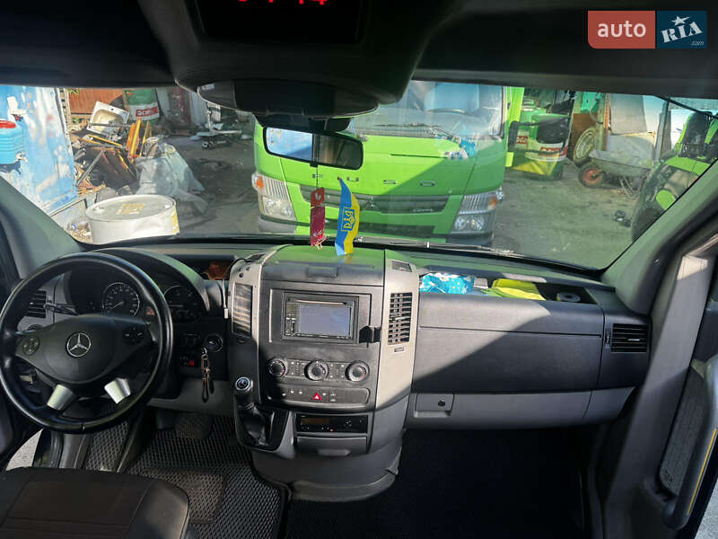 Туристический / Междугородний автобус Mercedes-Benz Sprinter 2015 в Киеве