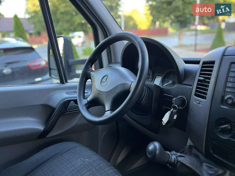 Грузовой фургон Mercedes-Benz Sprinter 2018 в Черновцах