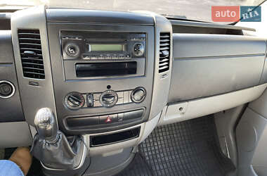 Грузовой фургон Mercedes-Benz Sprinter 2010 в 