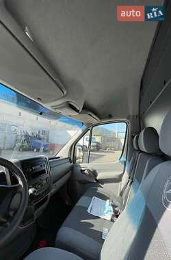Грузовой фургон Mercedes-Benz Sprinter 2010 в 