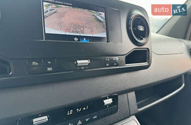 Грузовой фургон Mercedes-Benz Sprinter 2020 в 