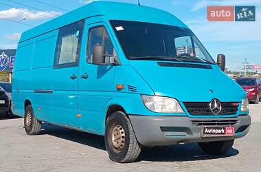 Микроавтобус Mercedes-Benz Sprinter 2004 в 