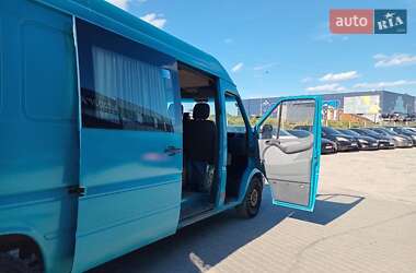 Микроавтобус Mercedes-Benz Sprinter 2004 в 