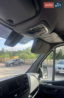 Грузовой фургон Mercedes-Benz Sprinter 2021 в 