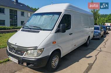 Вантажний фургон Mercedes-Benz Sprinter 2005 в Києві