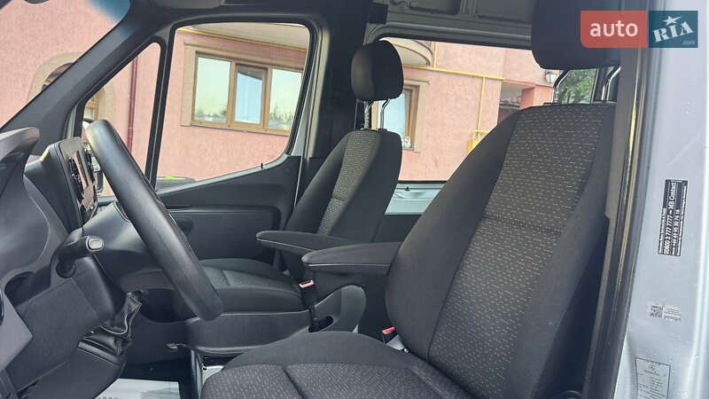 Грузовой фургон Mercedes-Benz Sprinter 2022 в Сваляве фото 63 Грузовой фургон Mercedes-Benz Sprinter 2022 в Сваляве