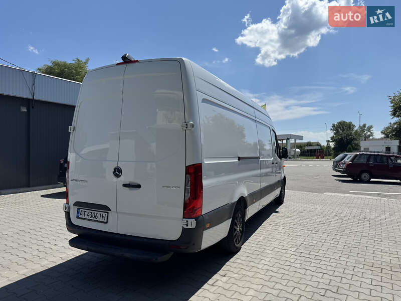 Грузовой фургон Mercedes-Benz Sprinter 2020 в Черновцах