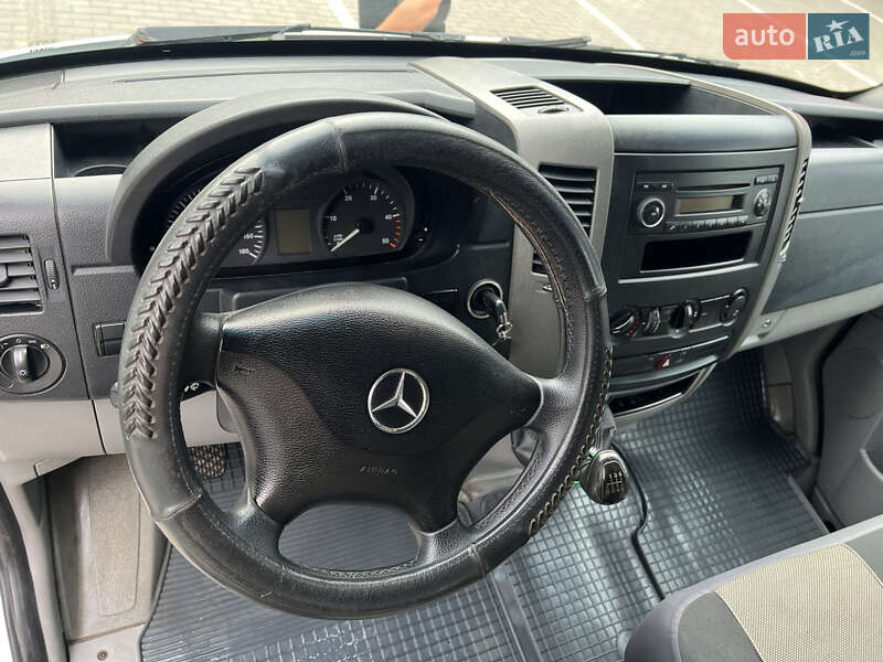Грузовой фургон Mercedes-Benz Sprinter 2008 в Луцке фото 9 Грузовой фургон Mercedes-Benz Sprinter 2008 в Луцке