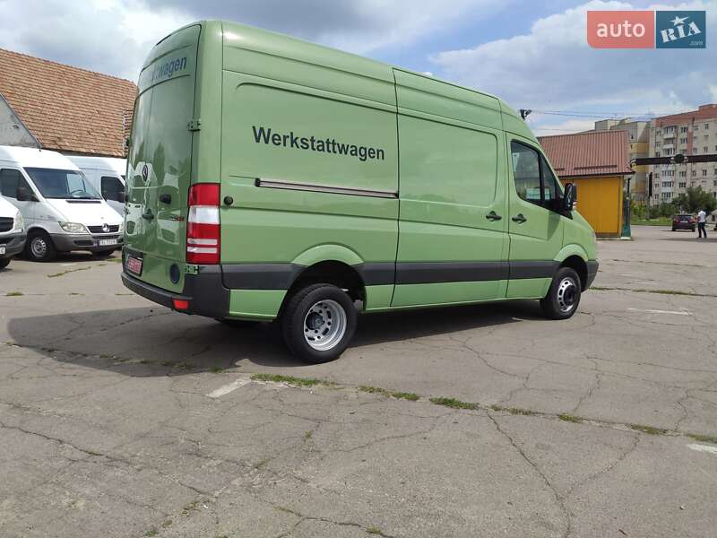 Грузовой фургон Mercedes-Benz Sprinter 2011 в Ровно