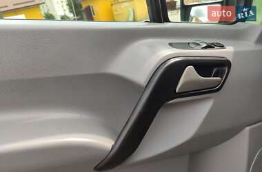 Грузовой фургон Mercedes-Benz Sprinter 2011 в 
