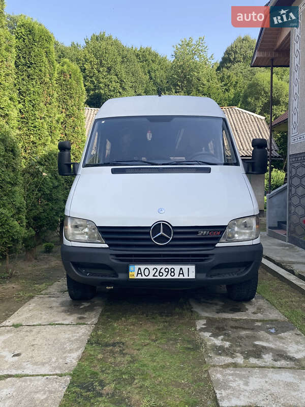 Mercedes-Benz Sprinter 2002