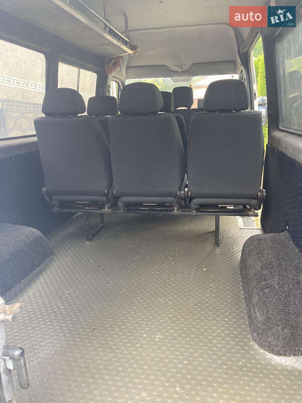 Мікроавтобус Mercedes-Benz Sprinter 2002 в Ужгороді