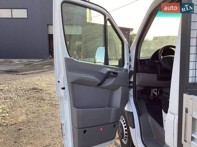 Самоскид Mercedes-Benz Sprinter 2017 в Виноградові