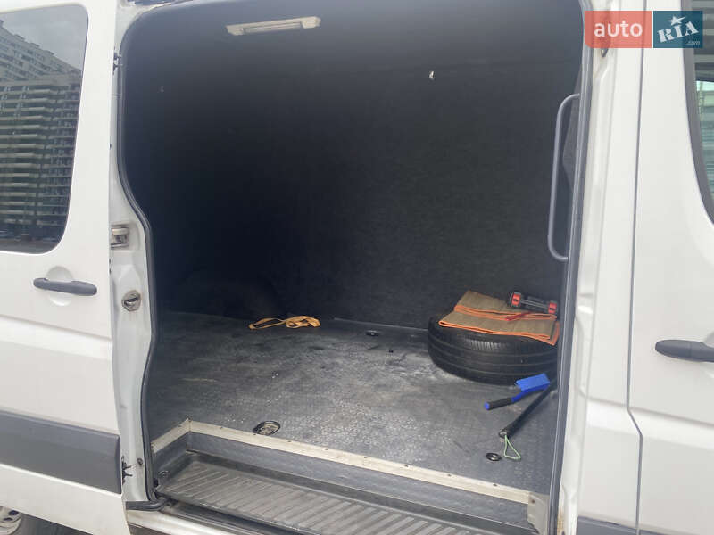 Вантажний фургон Mercedes-Benz Sprinter 2011 в Києві