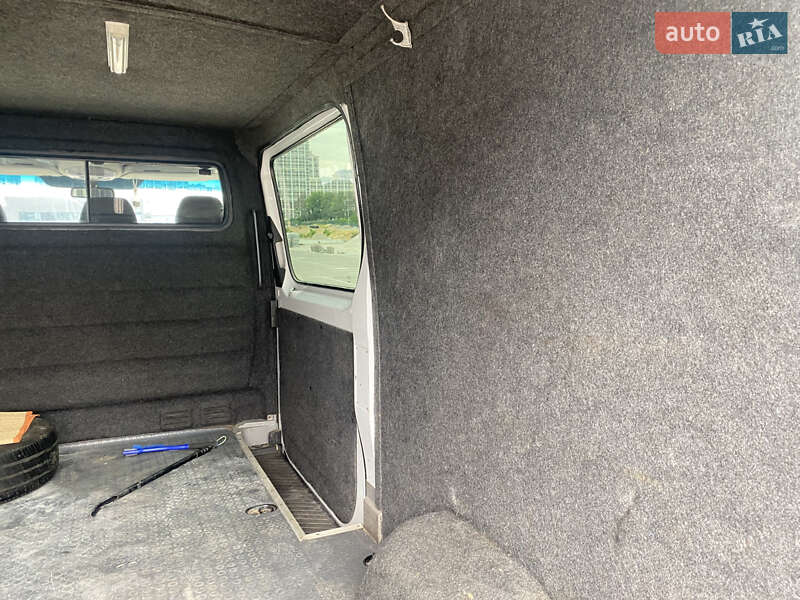 Вантажний фургон Mercedes-Benz Sprinter 2011 в Києві