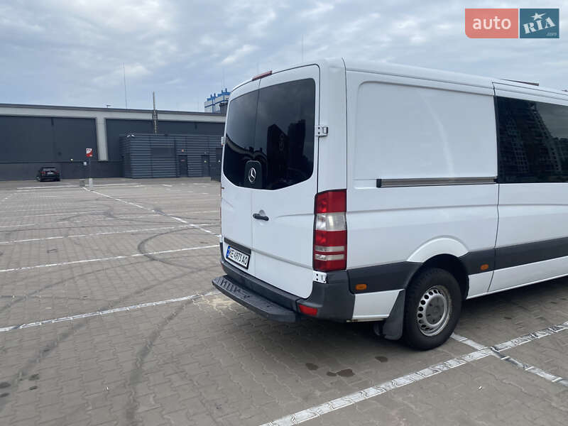Вантажний фургон Mercedes-Benz Sprinter 2011 в Києві