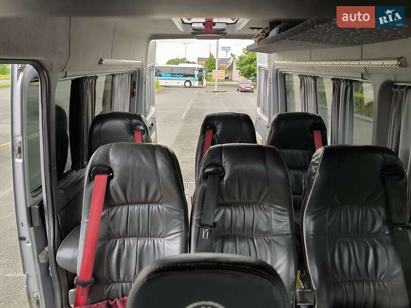 Микроавтобус Mercedes-Benz Sprinter 2005 в Сваляве
