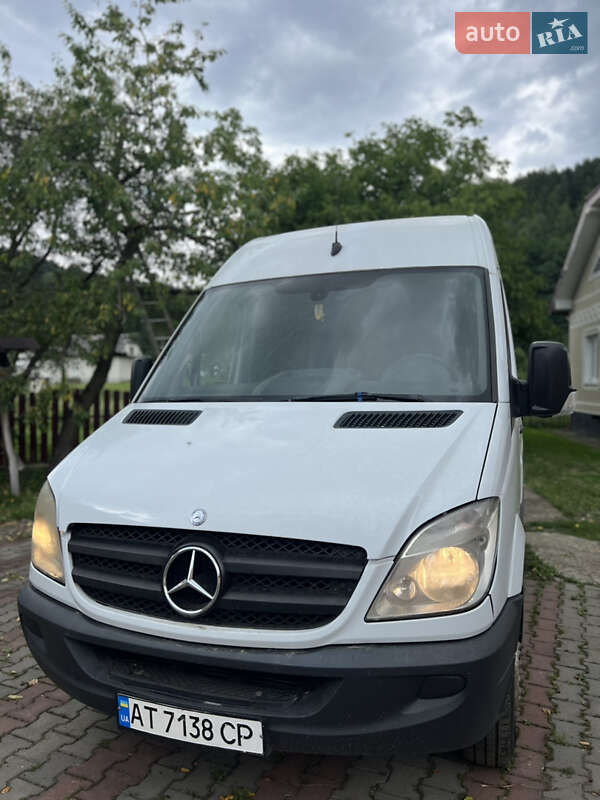Mercedes-Benz Sprinter 2009