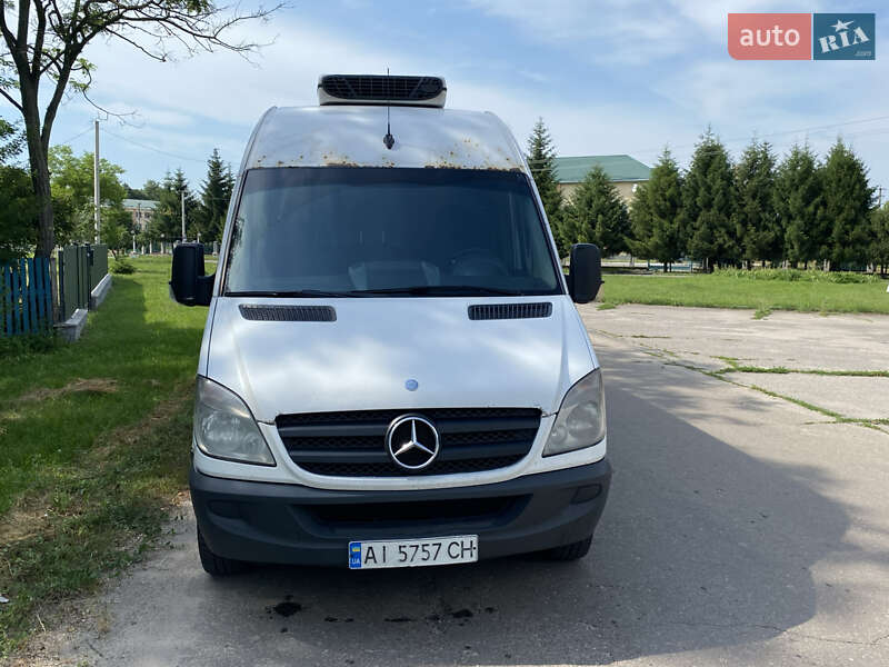 Вантажний фургон Mercedes-Benz Sprinter 2012 в Миронівці