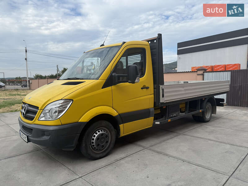 Mercedes-Benz Sprinter 2013