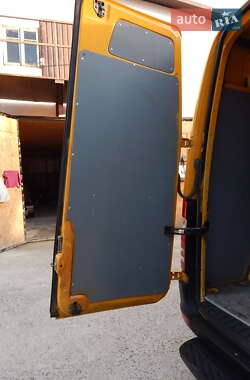 Грузовой фургон Mercedes-Benz Sprinter 2007 в 