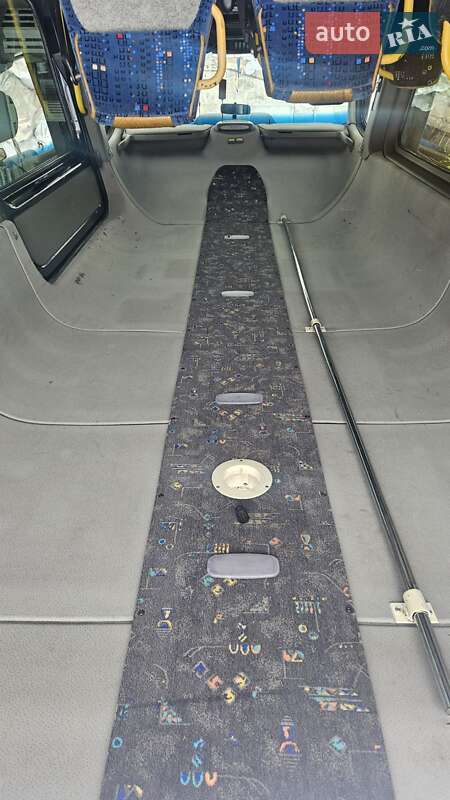 Вантажопасажирський фургон Mercedes-Benz Sprinter 2012 в Рівному