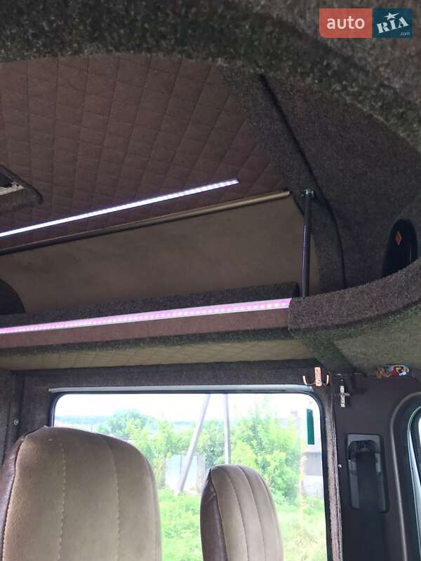 Другие автобусы Mercedes-Benz Sprinter 2003 в Черновцах