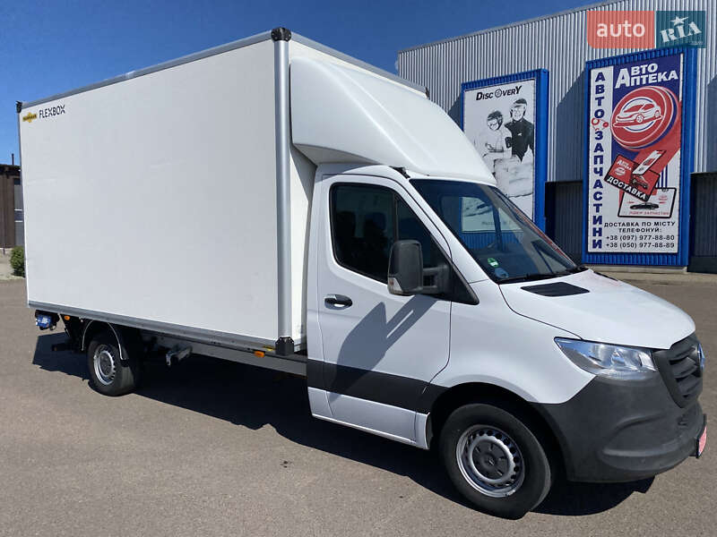 Mercedes-Benz Sprinter 2021
