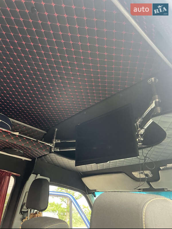 Микроавтобус Mercedes-Benz Sprinter 2004 в Черновцах фото 6 Микроавтобус Mercedes-Benz Sprinter 2004 в Черновцах