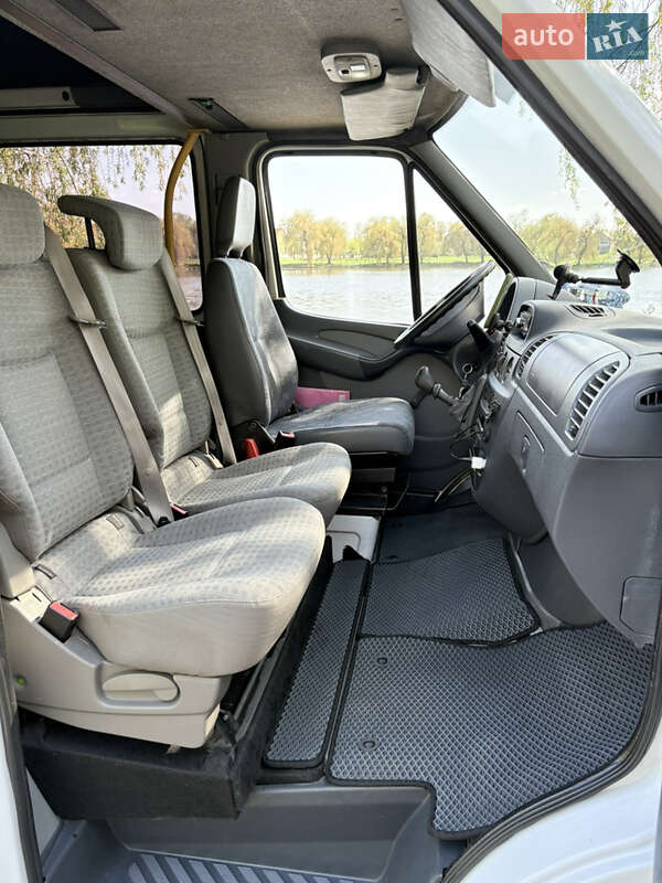 Микроавтобус Mercedes-Benz Sprinter 2005 в Ровно