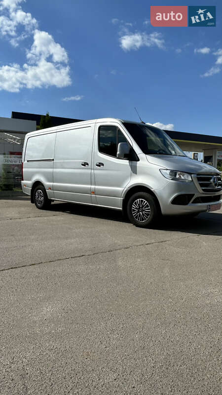 Mercedes-Benz Sprinter 2020