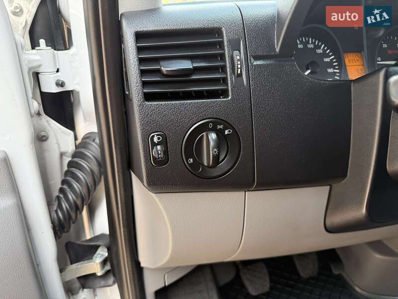 Вантажний фургон Mercedes-Benz Sprinter 2016 в Вінниці