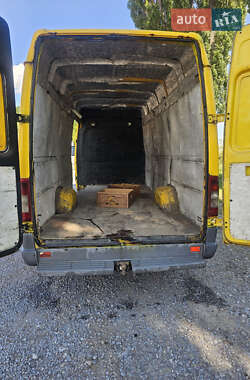 Грузовой фургон Mercedes-Benz Sprinter 2004 в  фото 12 Грузовой фургон Mercedes-Benz Sprinter 2004 в