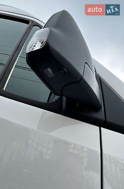 Грузовой фургон Mercedes-Benz Sprinter 2020 в 