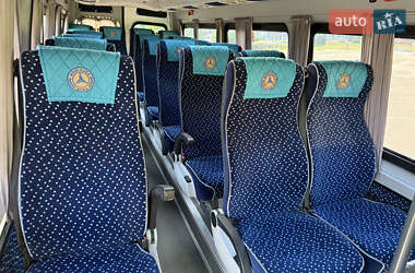 Туристический / Междугородний автобус Mercedes-Benz Sprinter 2010 в 