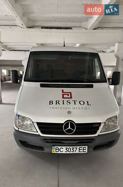 Грузовой фургон Mercedes-Benz Sprinter 2004 в Львове