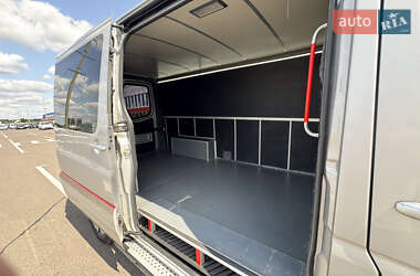Грузовой фургон Mercedes-Benz Sprinter 2016 в  фото 29 Грузовой фургон Mercedes-Benz Sprinter 2016 в