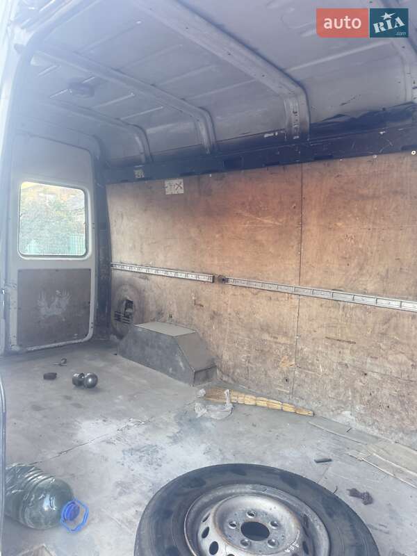Грузовой фургон Mercedes-Benz Sprinter 1998 в Броварах