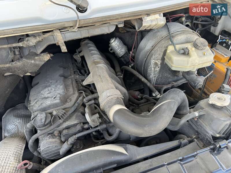 Грузовой фургон Mercedes-Benz Sprinter 2003 в Довбыше