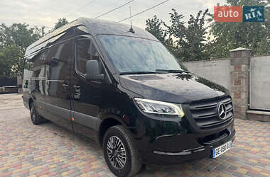 Грузовой фургон Mercedes-Benz Sprinter 2022 в 