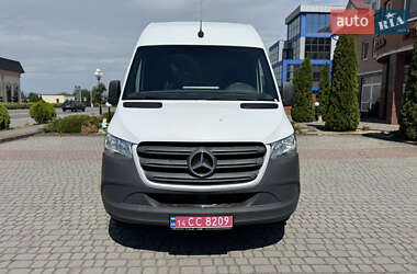 Грузовой фургон Mercedes-Benz Sprinter 2020 в 