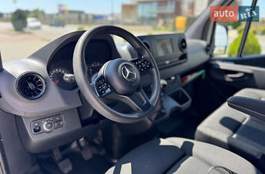 Грузовой фургон Mercedes-Benz Sprinter 2020 в 