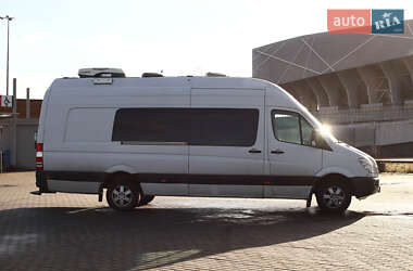Дом на колесах Mercedes-Benz Sprinter 2007 в 