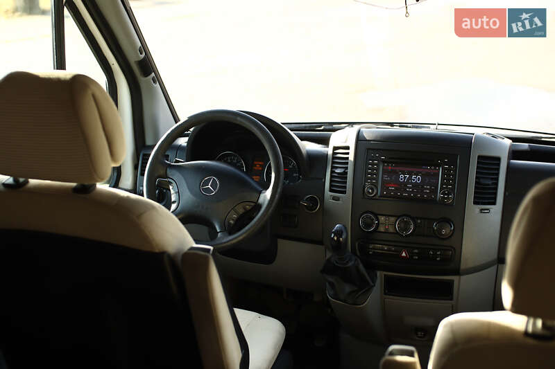 Будинок на колесах Mercedes-Benz Sprinter 2007 в Львові